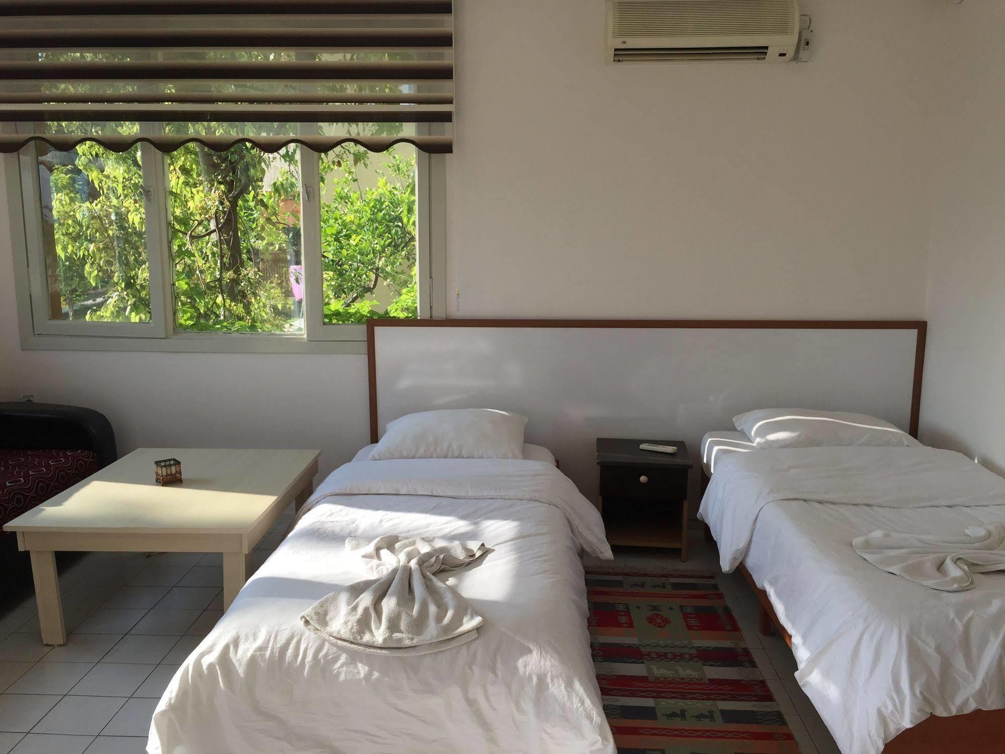 Asia Apart Hotel Кушадасы Экстерьер фото